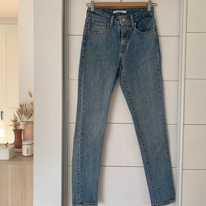 LEVI’S 721 High Rise Skinny